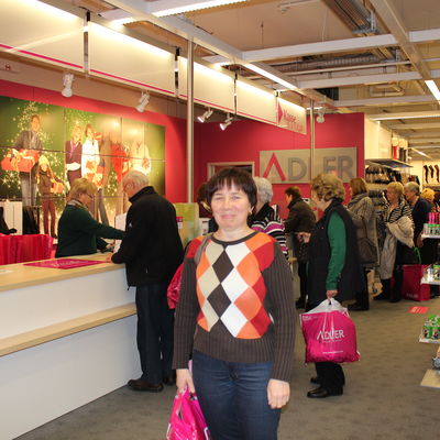 Bild vergr&ouml;&szlig;ern: Tagesfahrt Adler Modemarkt & Pralinenwerk am 28.11.2013