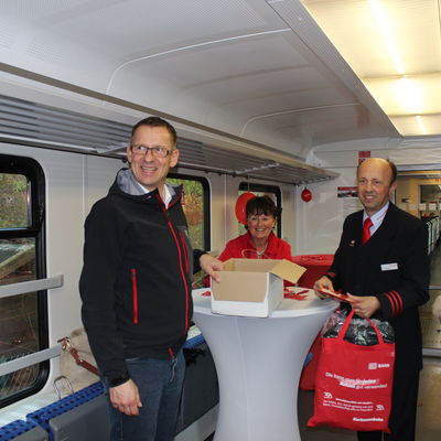Bild vergr&ouml;&szlig;ern: Fahrt an den Edersee