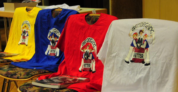 Bild vergr&ouml;&szlig;ern: GG T-Shirts
